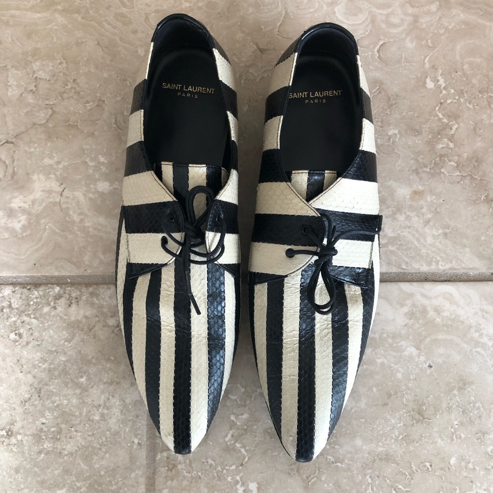 Saint Laurent Jonás Lace-ups